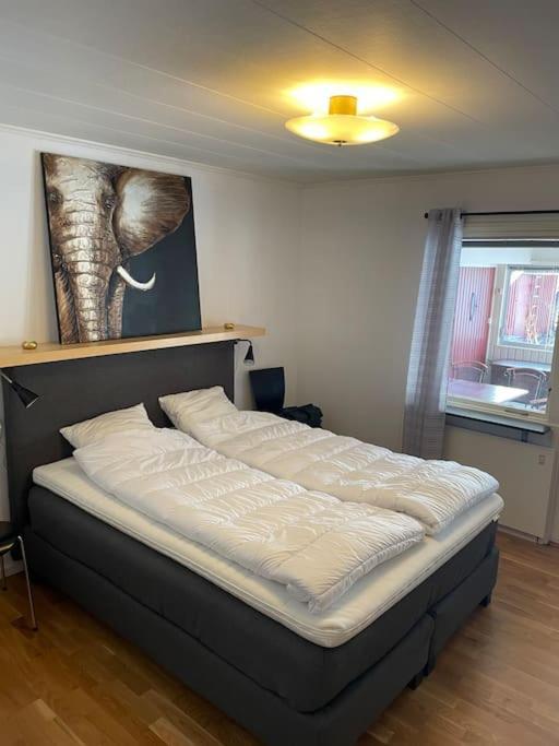 Familjevaenligt Hus Naera Isaberg! Villa Hestra Bagian luar foto