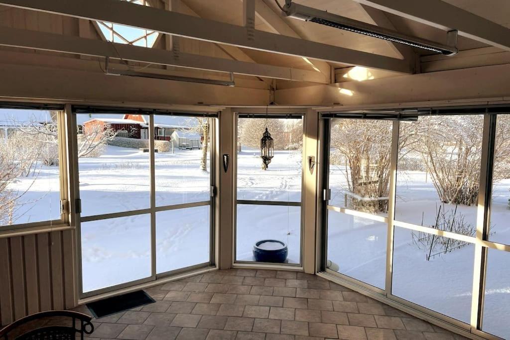 Familjevaenligt Hus Naera Isaberg! Villa Hestra Bagian luar foto